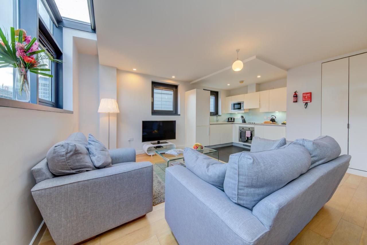 Cleyro Serviced Apartments - Finzels Reach Бристоль Экстерьер фото
