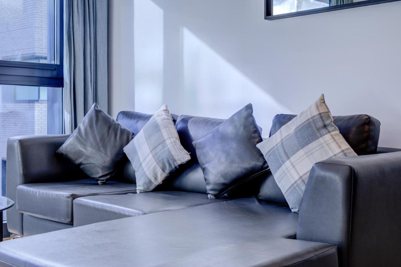 Cleyro Serviced Apartments - Finzels Reach Бристоль Экстерьер фото