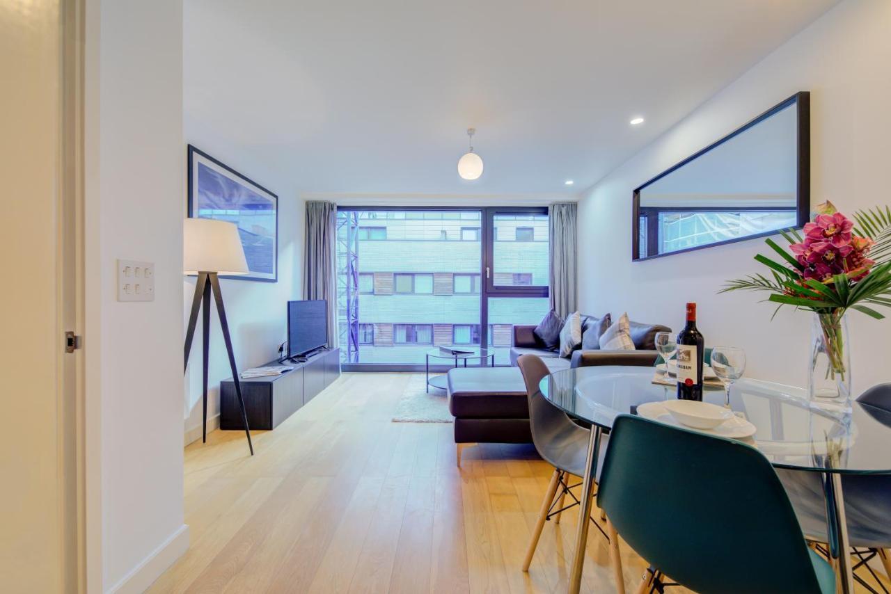 Cleyro Serviced Apartments - Finzels Reach Бристоль Экстерьер фото