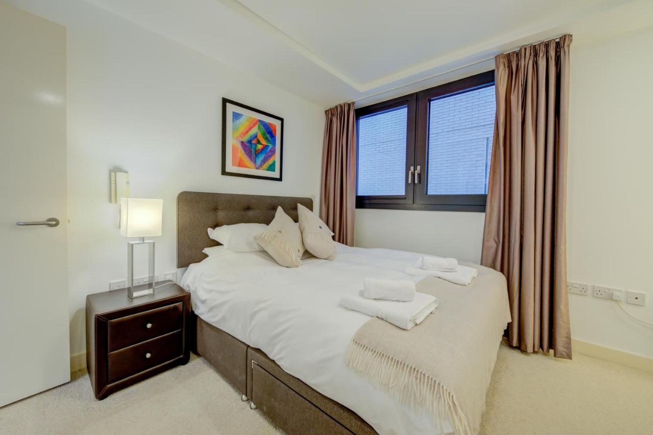 Cleyro Serviced Apartments - Finzels Reach Бристоль Экстерьер фото