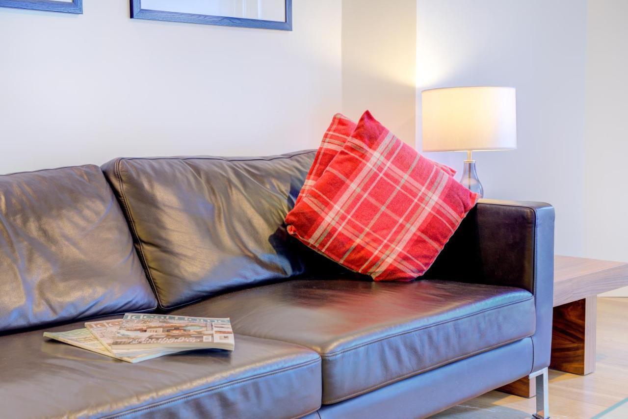 Cleyro Serviced Apartments - Finzels Reach Бристоль Экстерьер фото